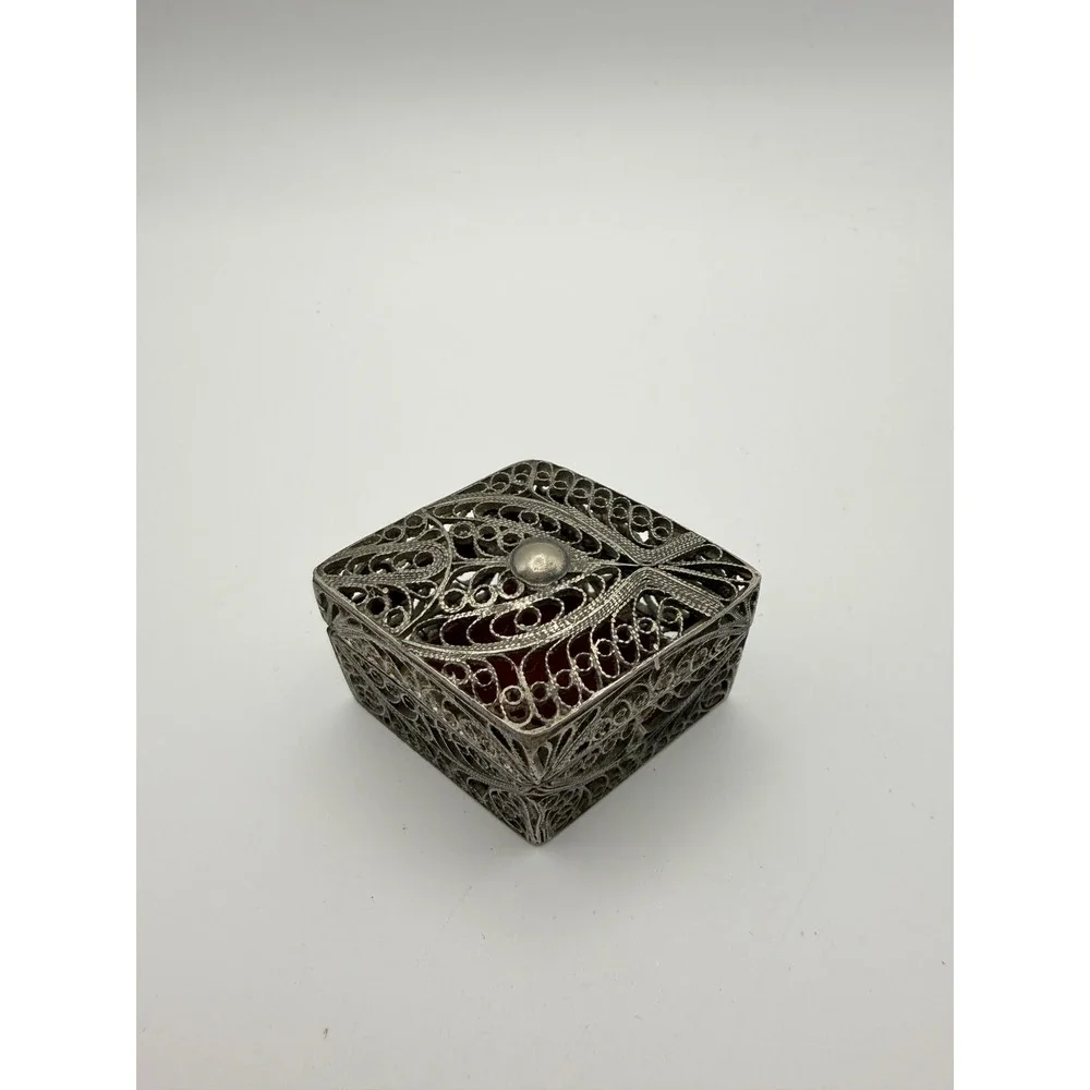 VTG Silver Filigree Victorian Edwardian Moody Celestial Trinket Box OS Silver